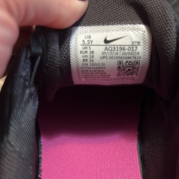 Nike 720’s - Picture 4 of 5